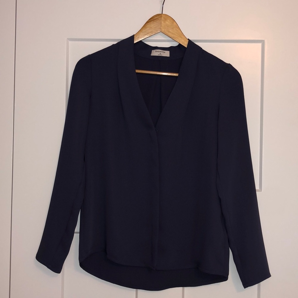 Babaton XS dark blue long sleeve blouse